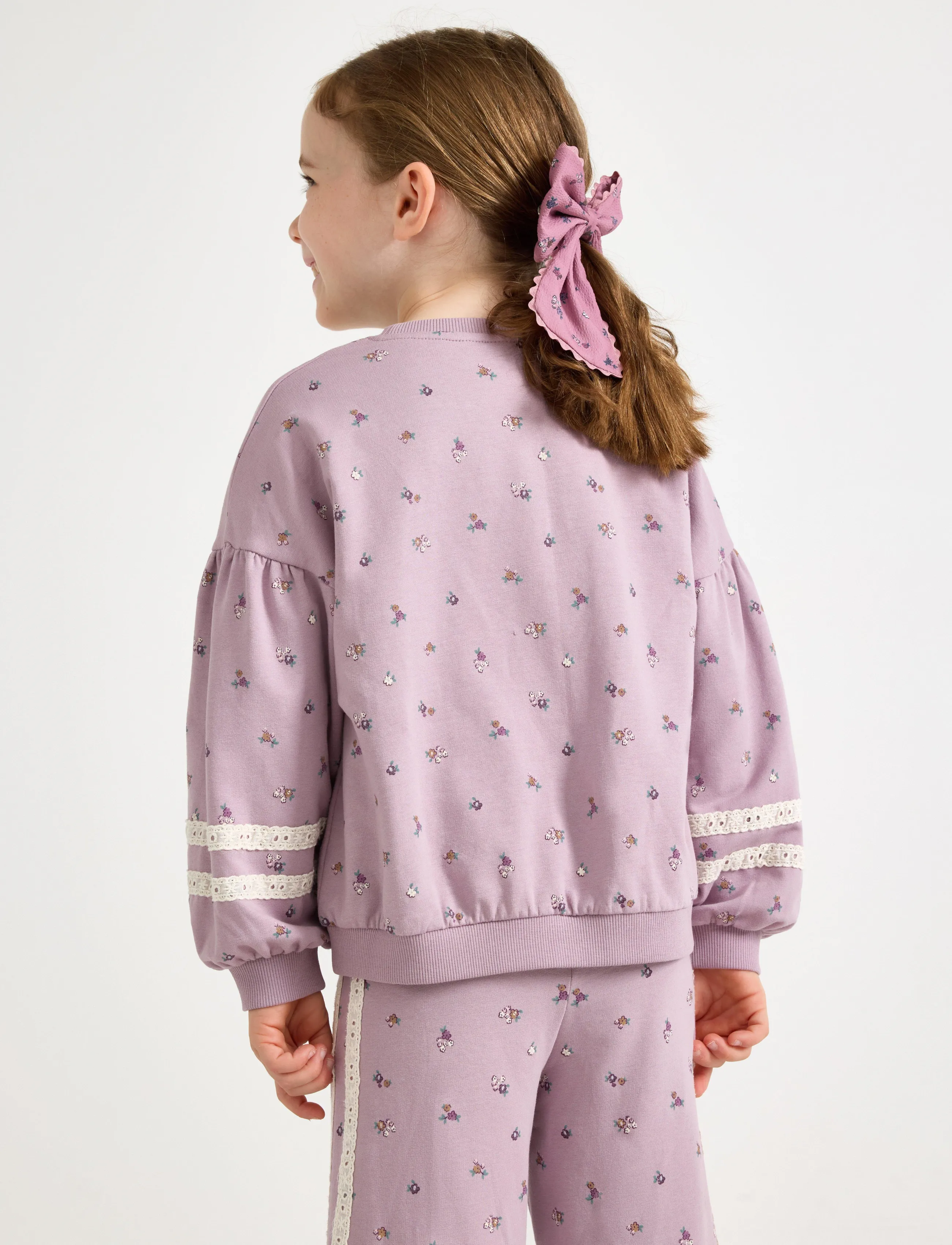 Lindex - Cropped sweatshirt with puff sleeve - sweatshirts - light dusty lilac - 3