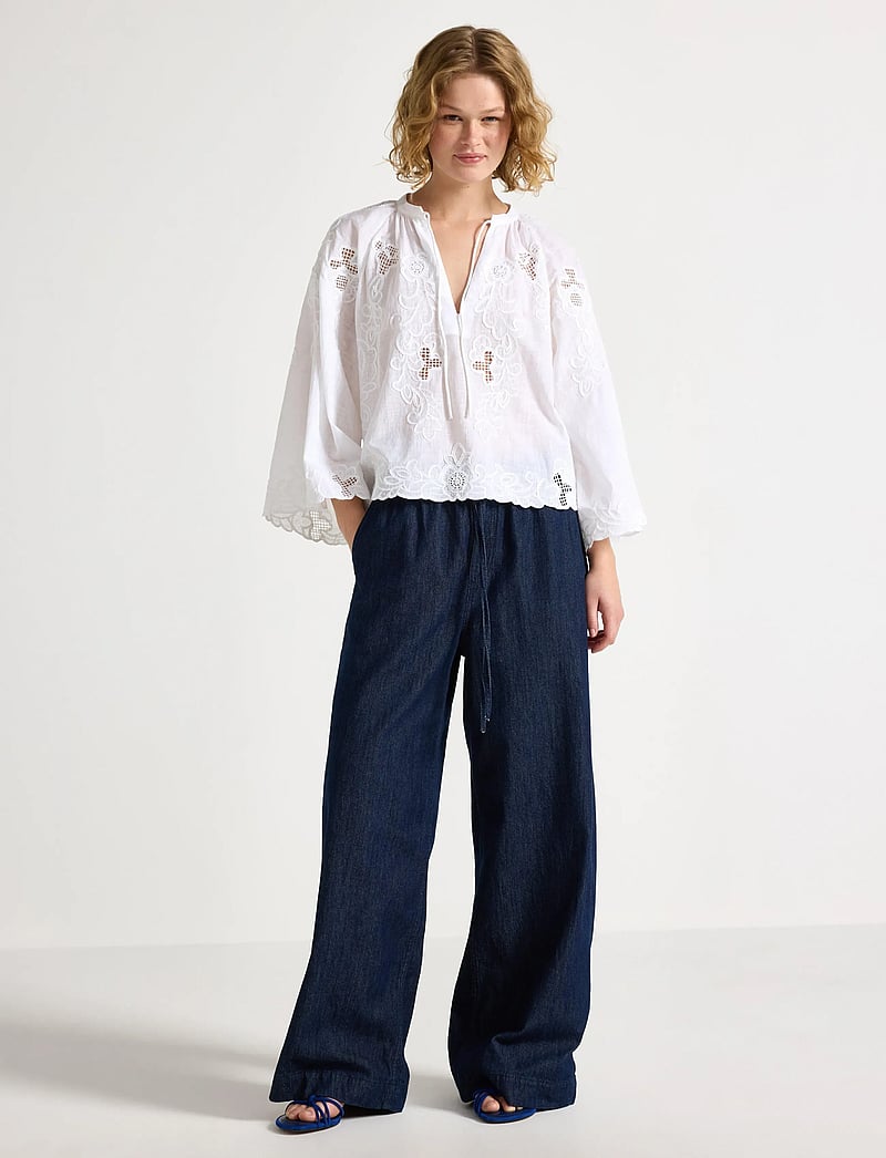 Lindex - WIDE denim trousers with elastic waist - brede jeans - dark denim - 0