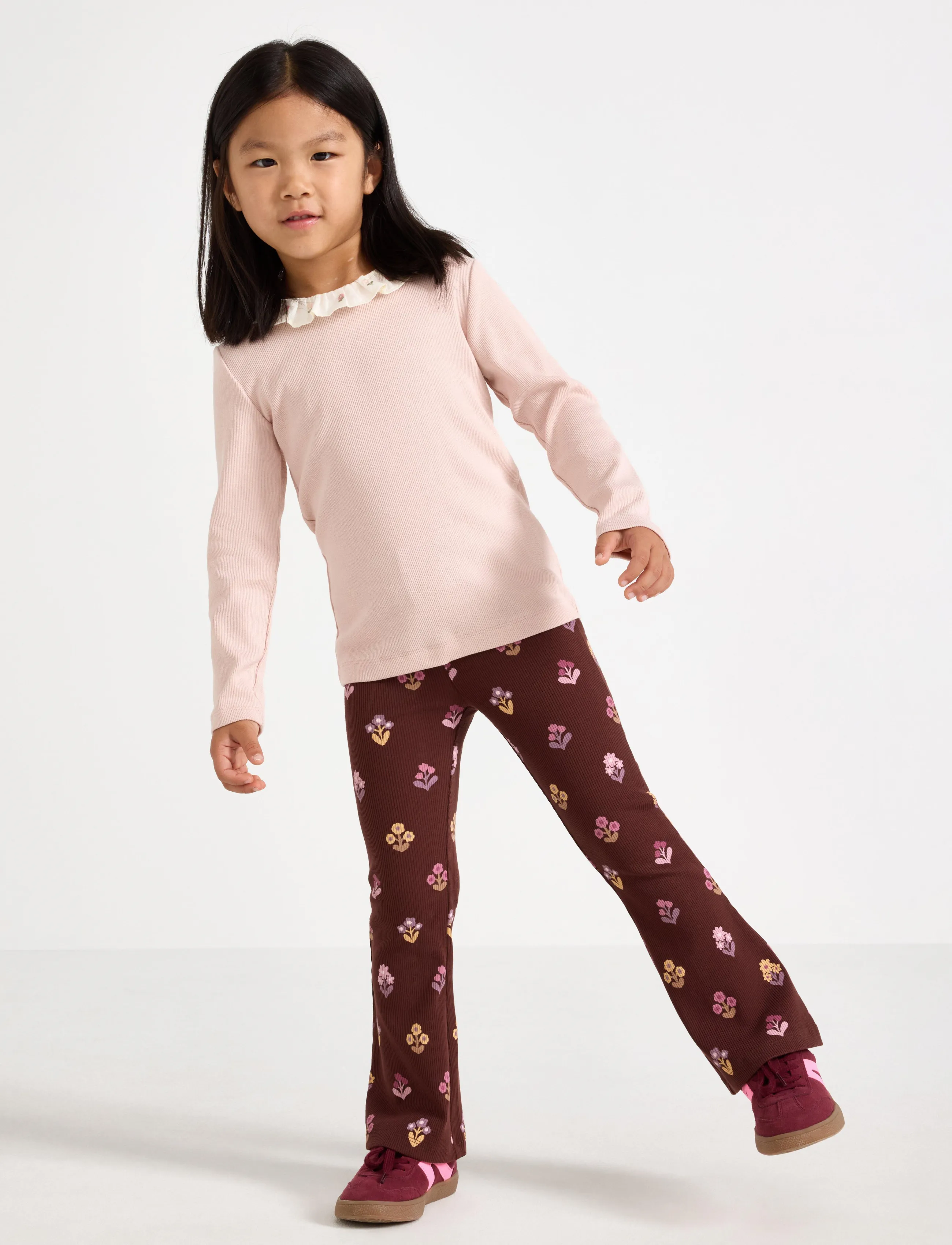 Lindex Flared ribbed leggings - Hosen - DARK BROWN / brown