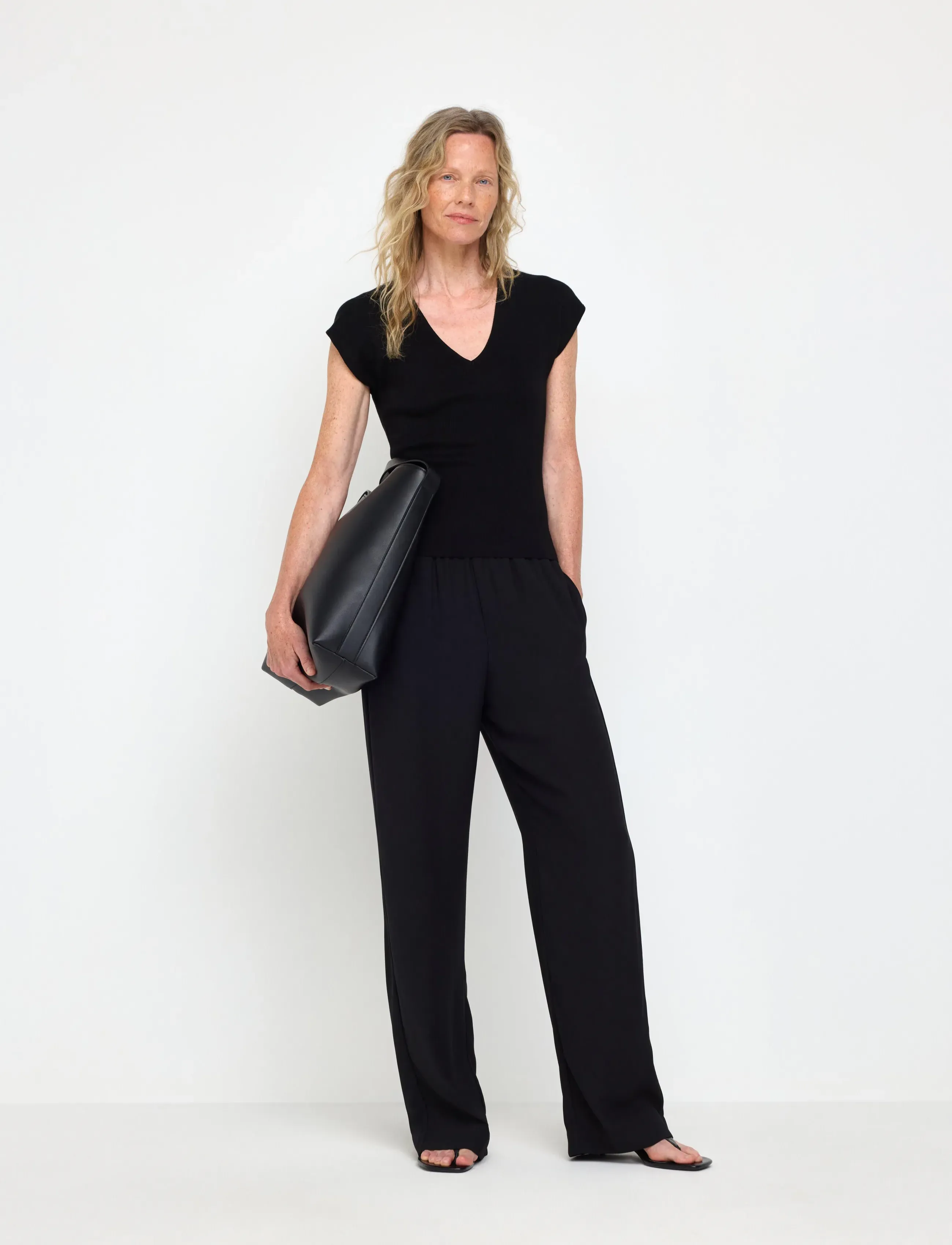 Lindex STRAIGHT Bella trousers - Modetrender - BLACK / black