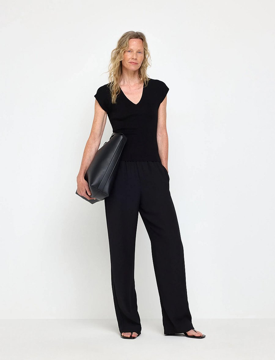 Lindex - STRAIGHT Bella trousers - raka byxor - black - 0