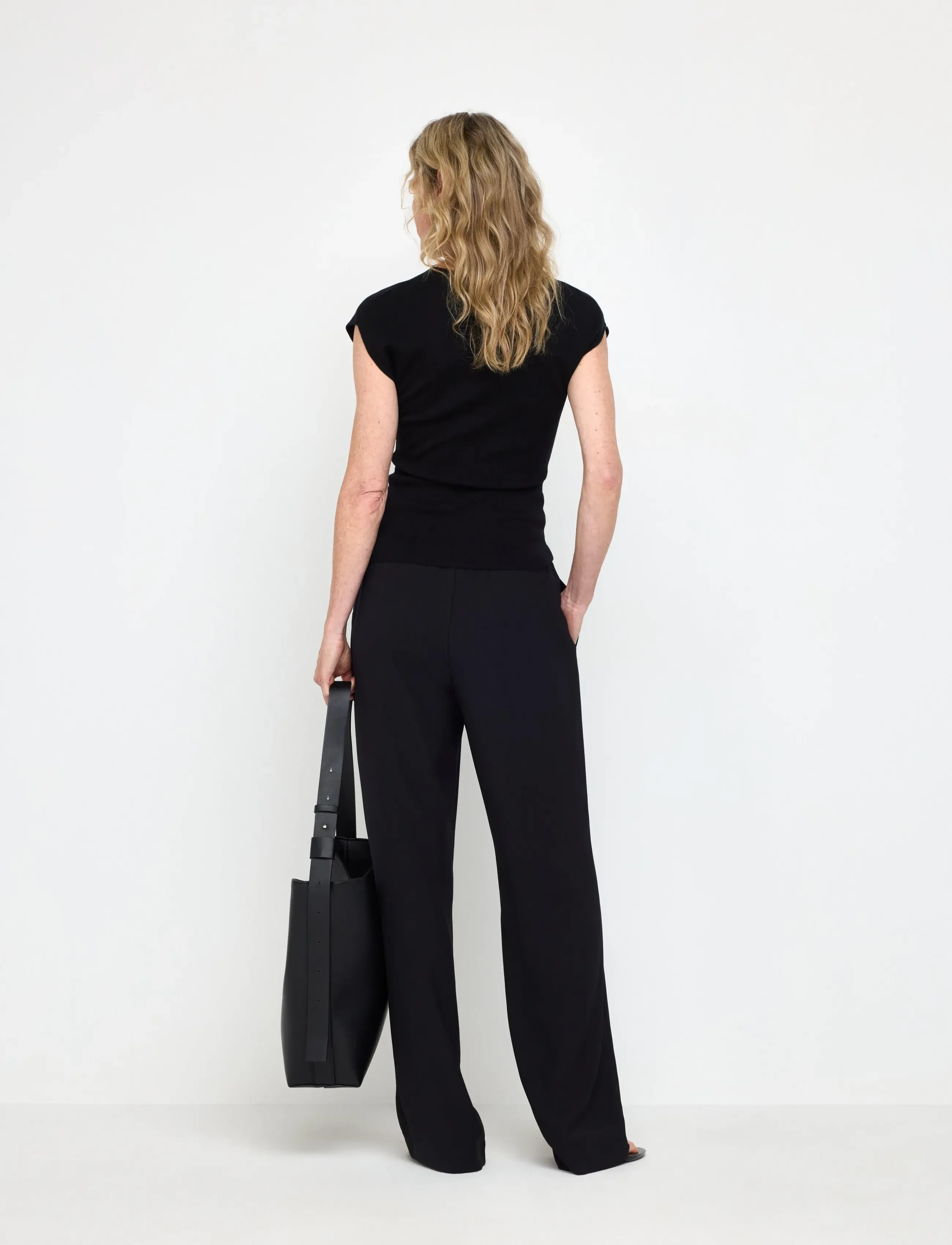 Lindex - STRAIGHT Bella trousers - raka byxor - black - 3