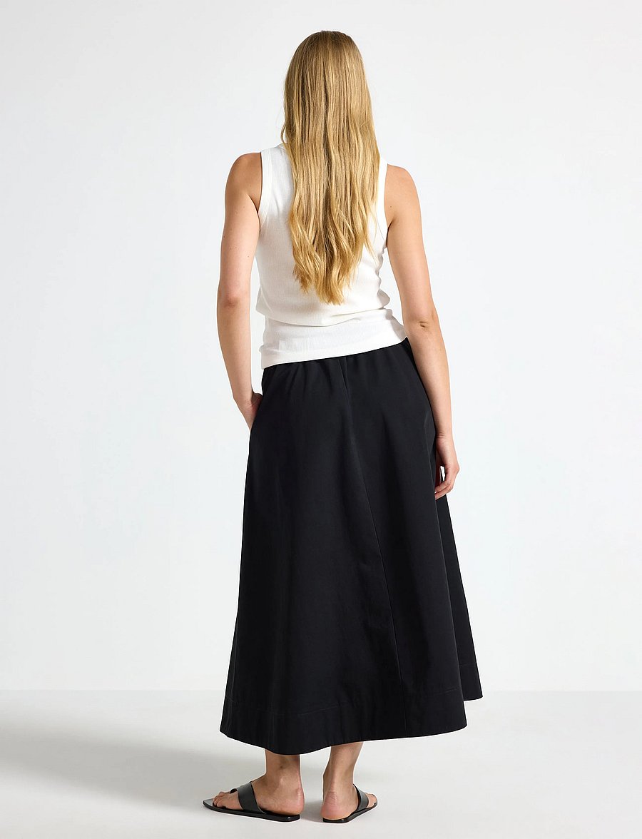 Lindex - Skirt with a-line fit - midi-röcke - black - 3