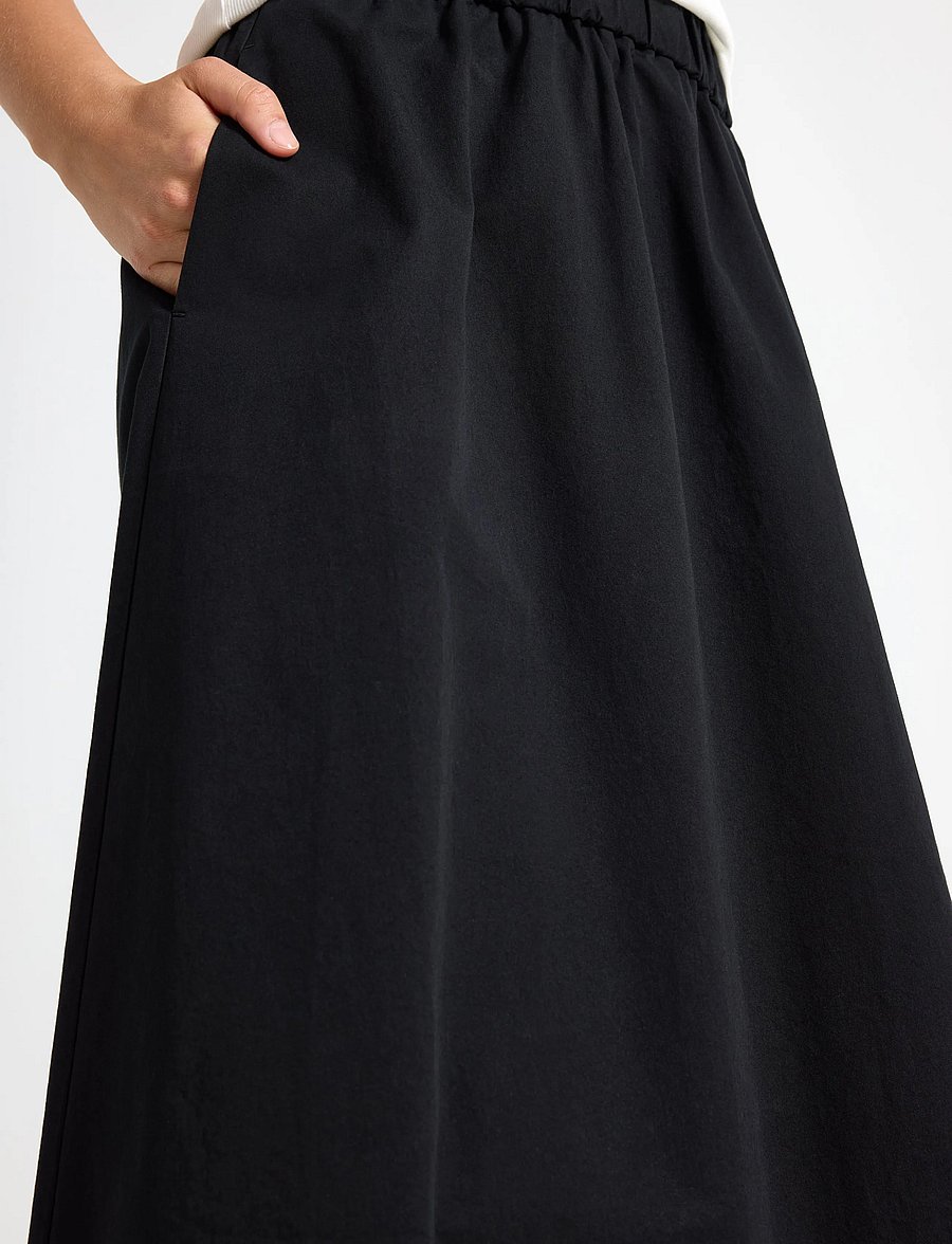 Lindex - Skirt with a-line fit - midi-röcke - black - 4