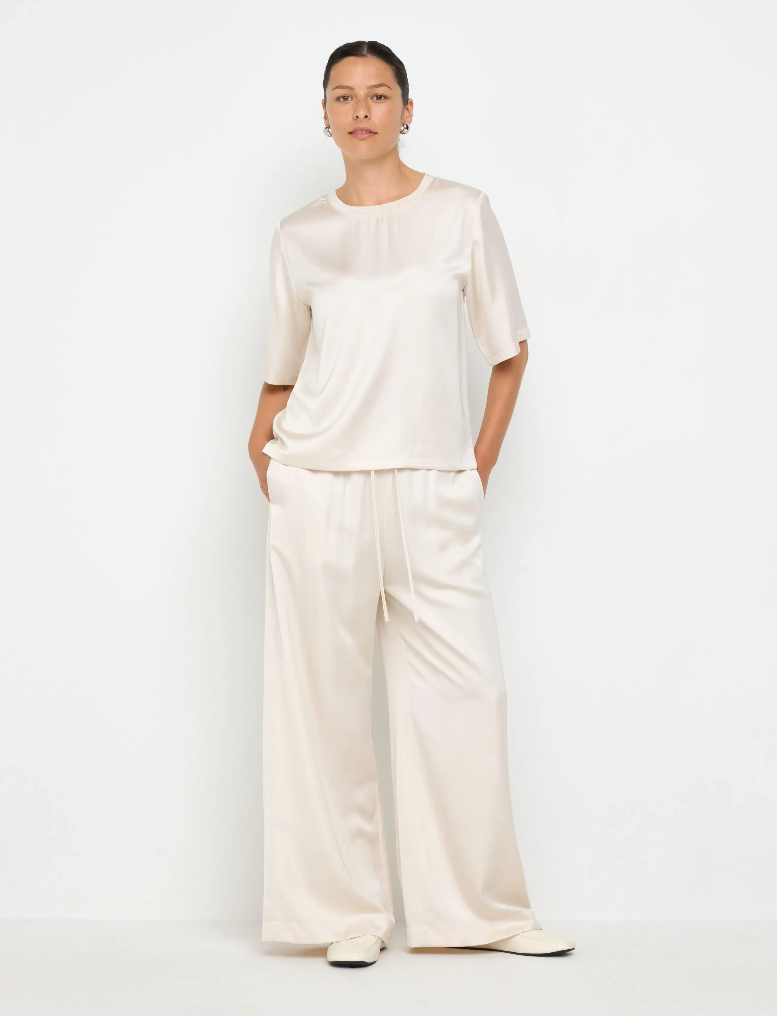 Lindex Wide Satin Trousers, Damen, Weite Hose Mit Kordelzug, Creme, Gr.M
