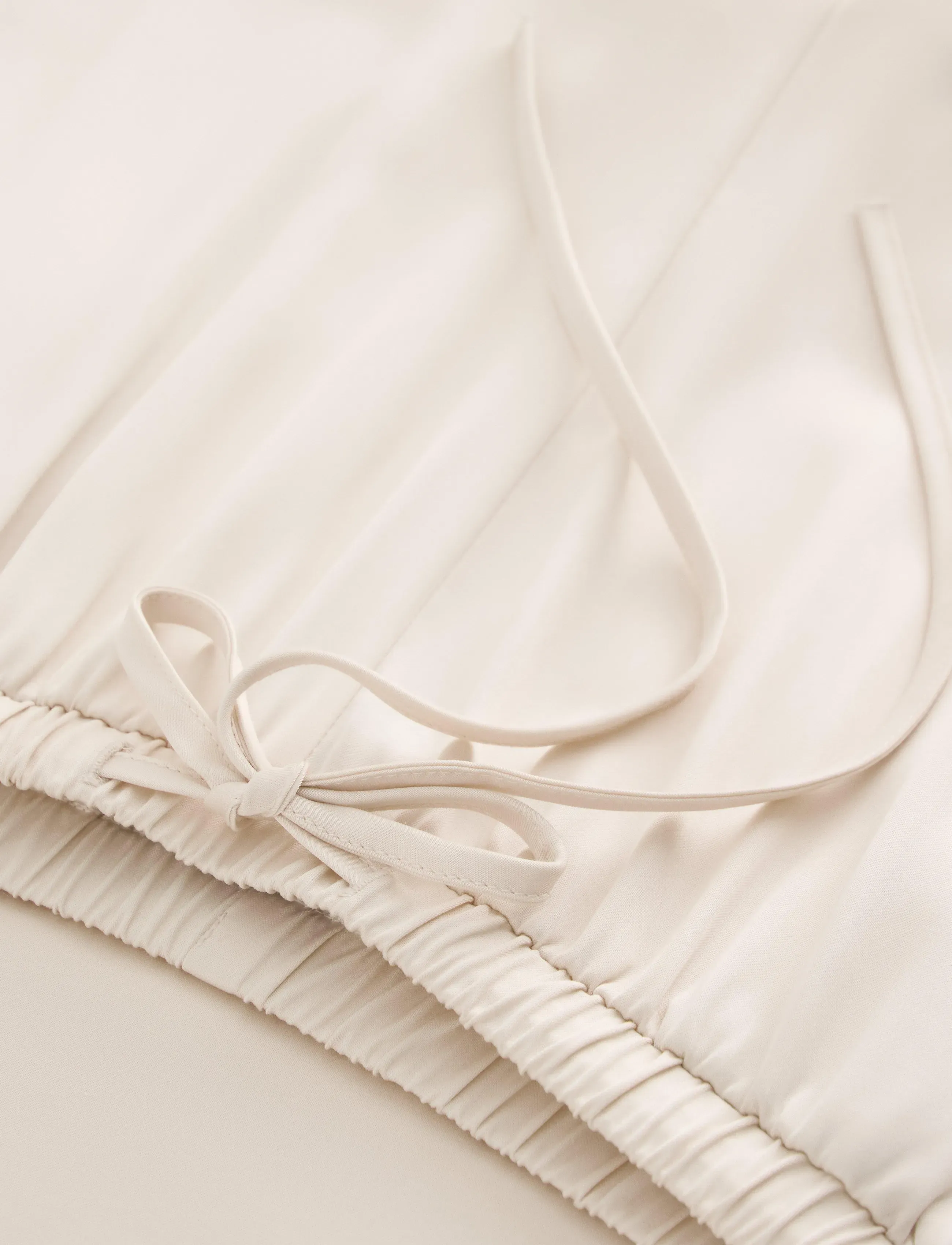 Lindex - WIDE satin trousers - lt dusty white - 5