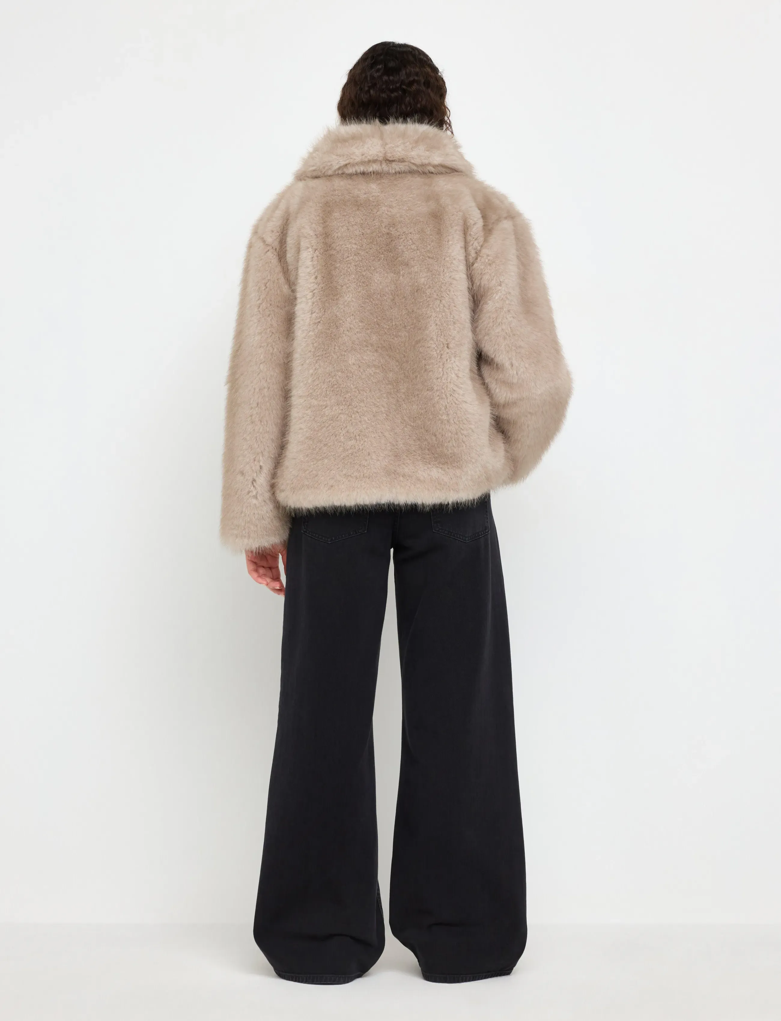 Lindex - Faux fur jacket - fuskpäls - light dusty white - 3