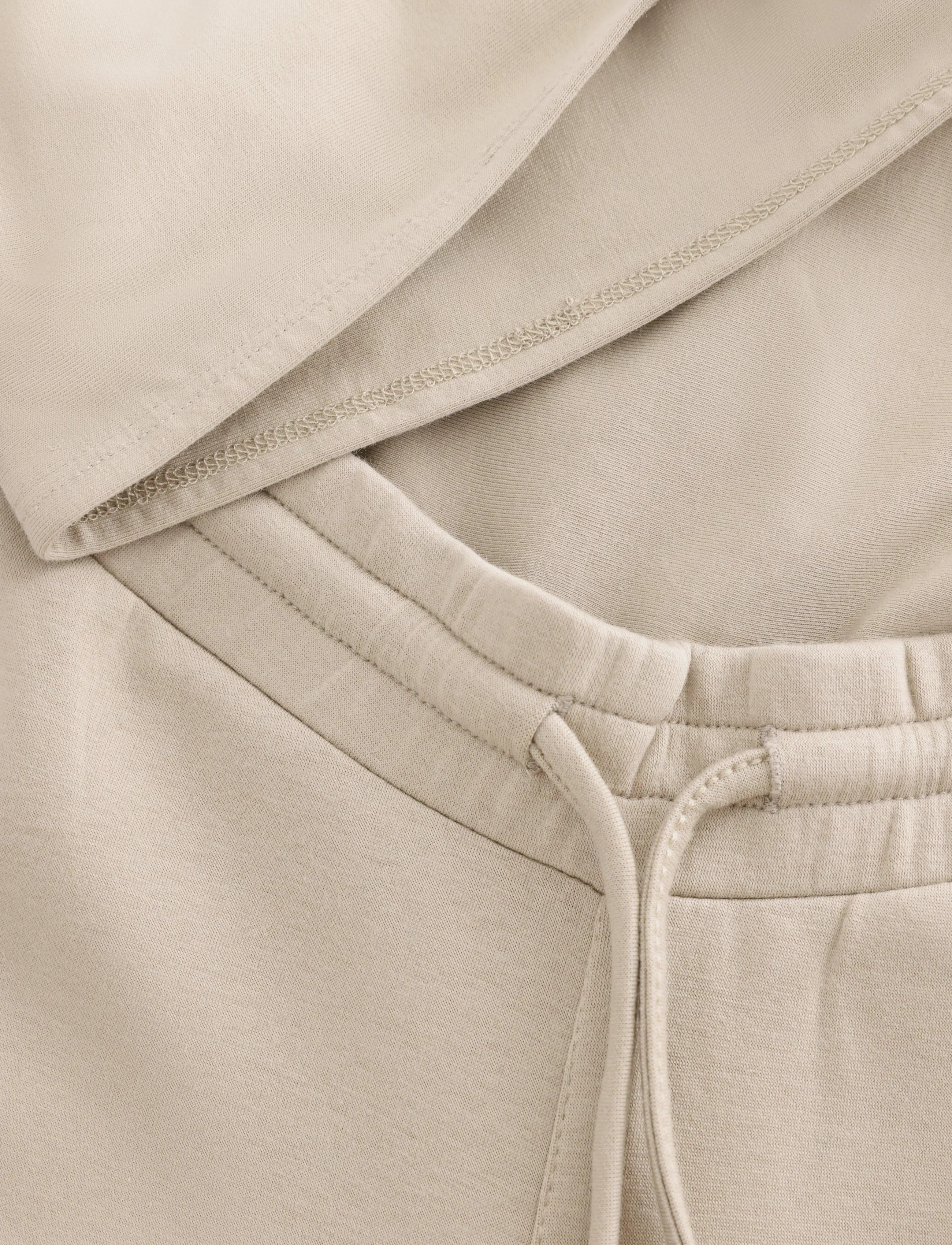Lindex - MOM trousers - fashion trends - dark dusty beige - 2