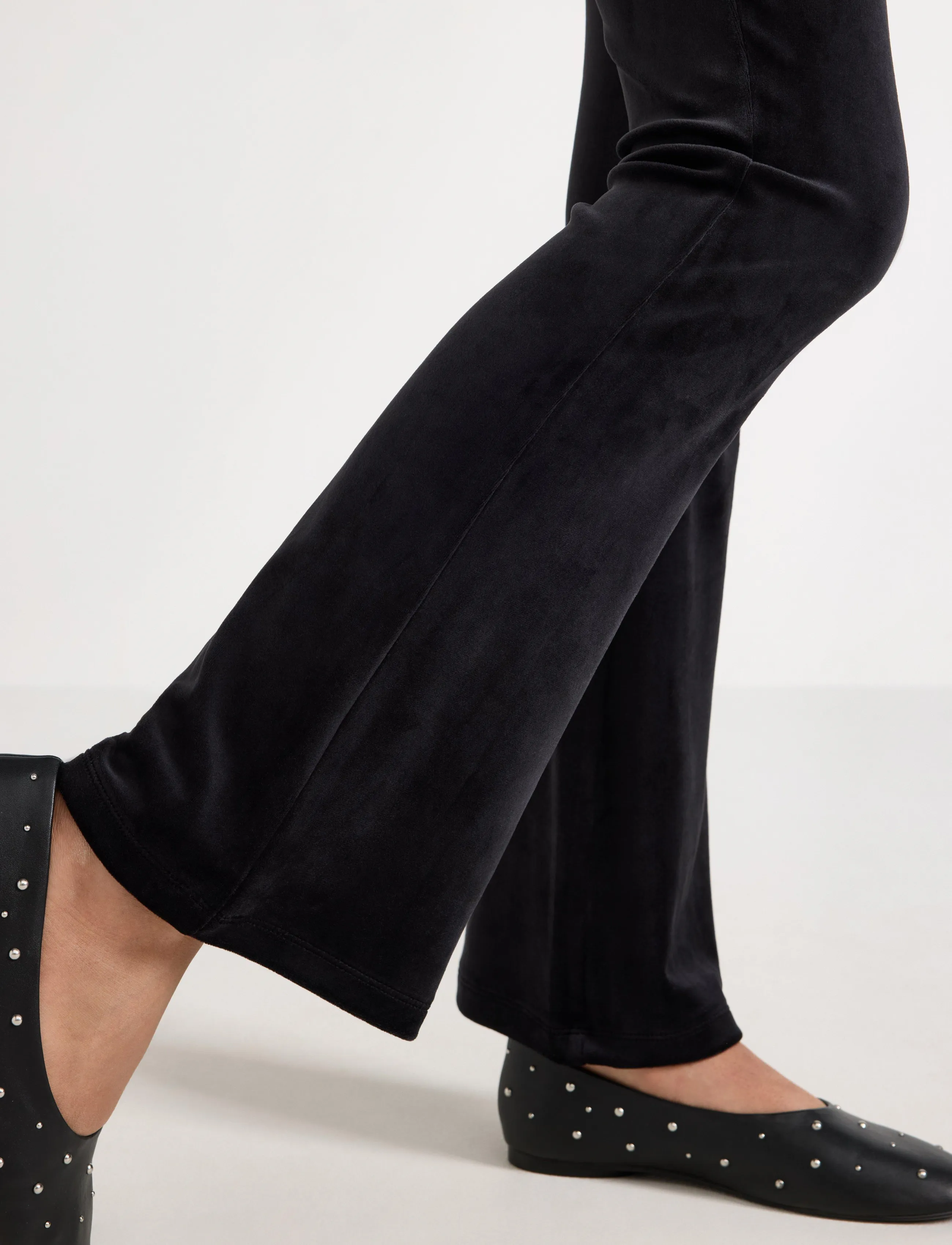 Lindex - Flared trousers in velour - black - 4