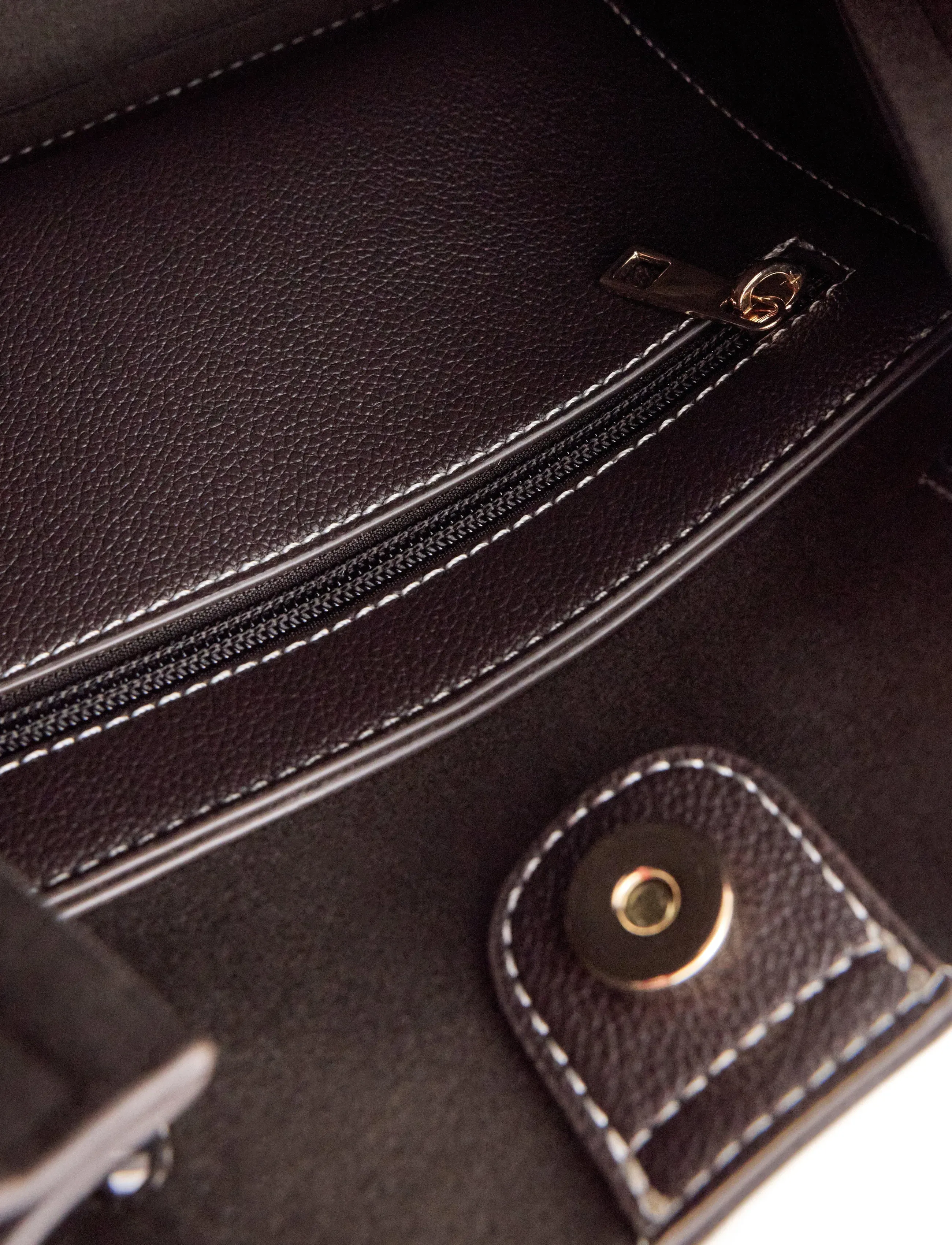 Lindex - Bag in imitation leather - fashion trends - dark brown - 2