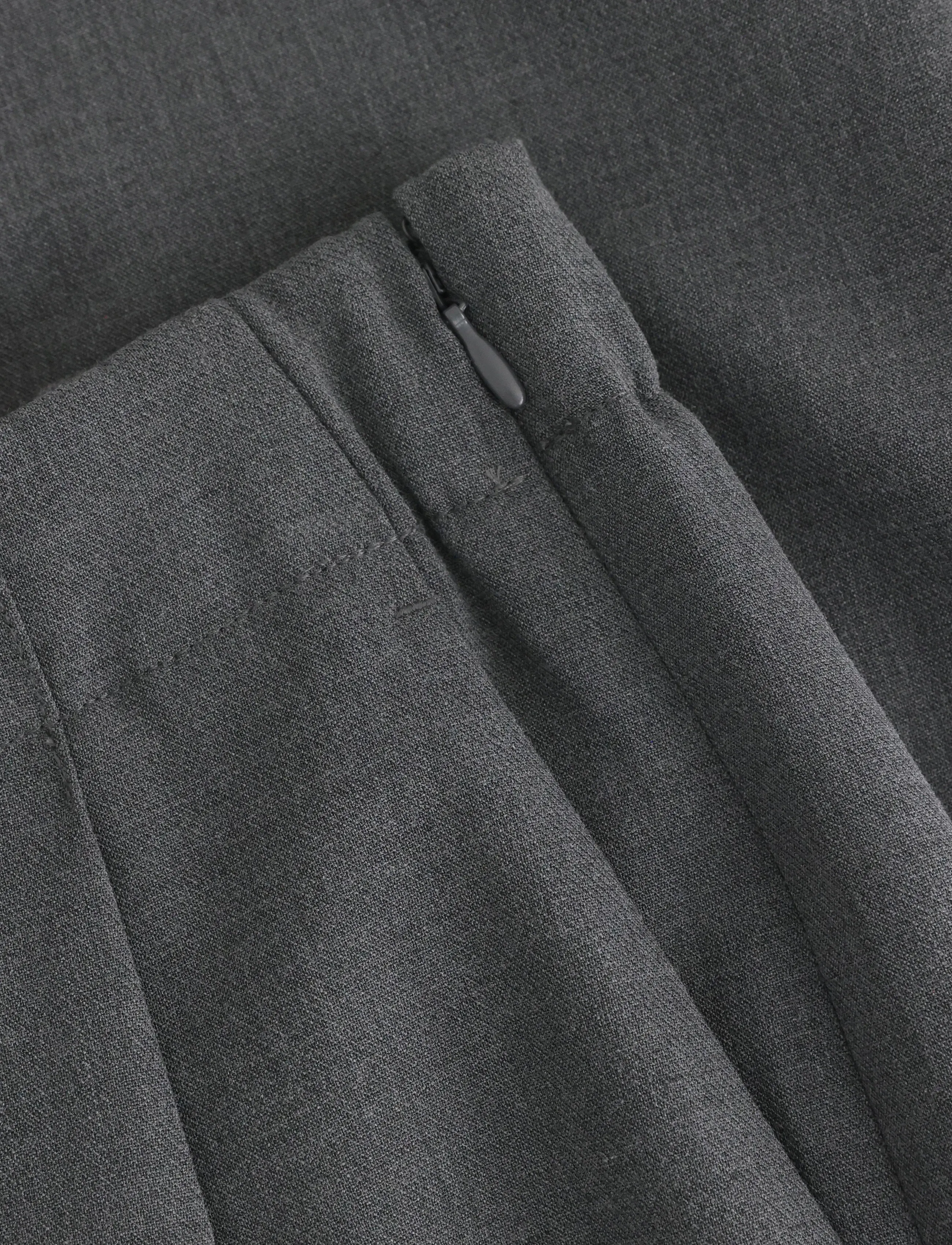 Lindex - Wide trousers with pleats - dark grey melange - 5