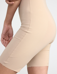 Lindex - Shaping Bodysuit Lana Legs - muotoilevat alusvaatteet - beige - 6
