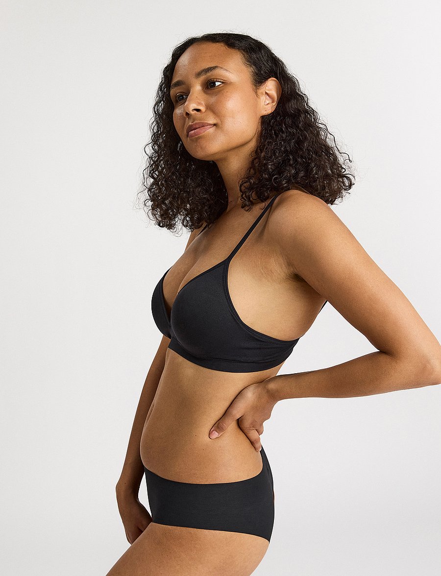Lindex - Bra soft seamless Petite - tugikaarteta rinnahoidjad - black - 5