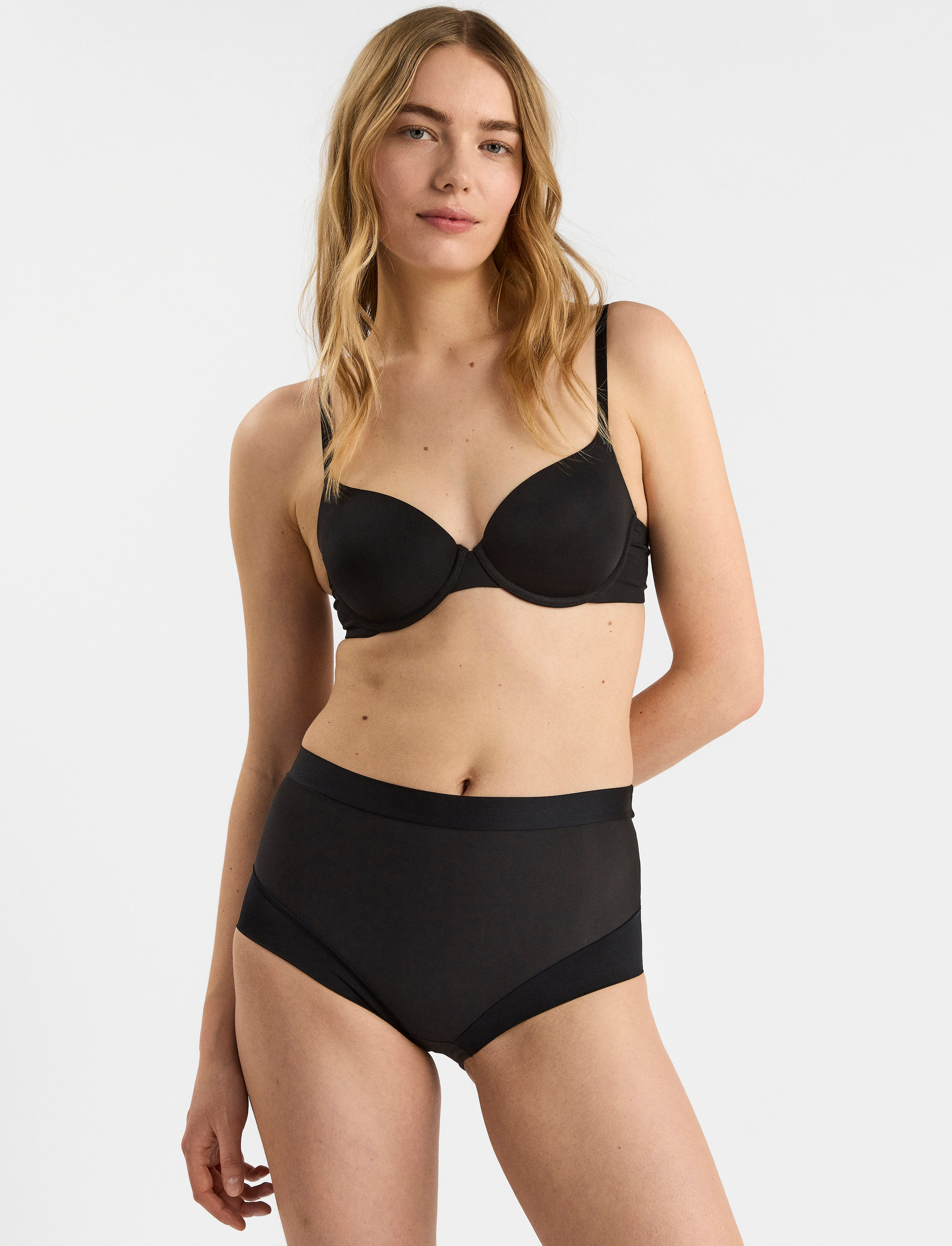 Lindex - Girdle Brief Matt Shiny light - black - 2