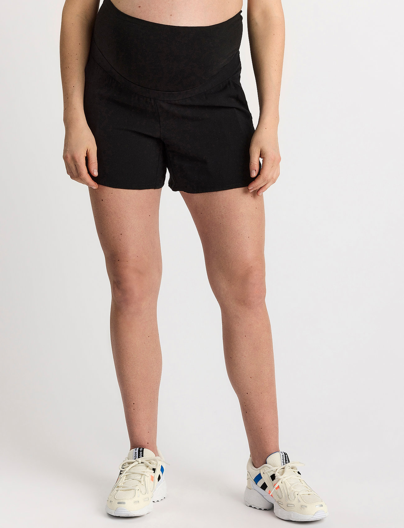 Lindex - Shorts MOM Kristin black - casual shorts - black - 0