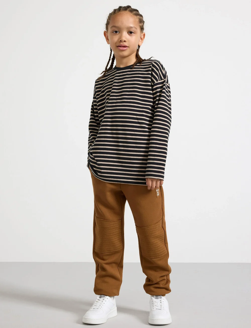 Lindex - Trousers essential Knee - sweatpants - light dusty brown - 0