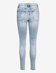 Lindex - Trousers denim Clara lt blue - slim fit jeans - light denim - 2