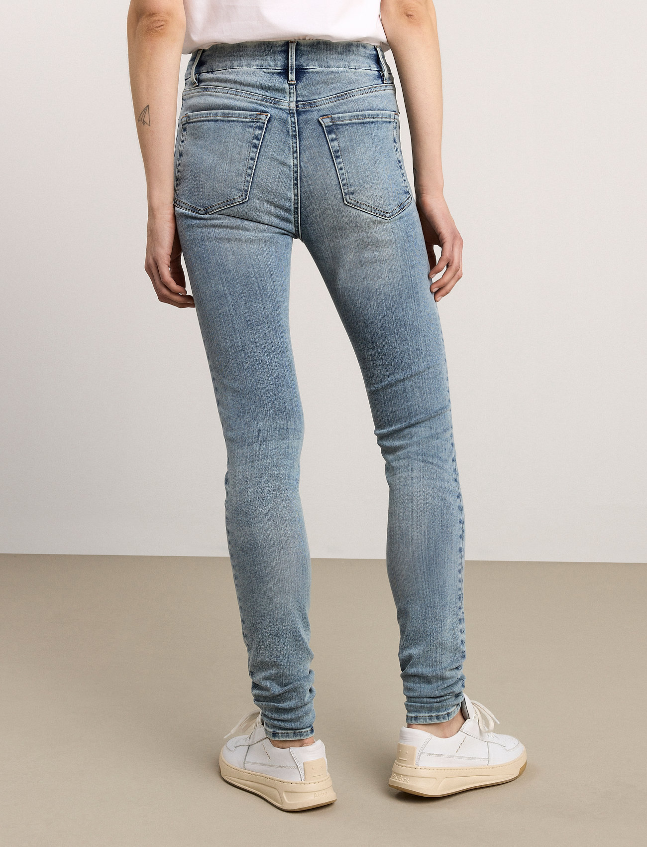 Lindex - Trousers denim Clara lt blue - slim fit jeans - light denim - 5