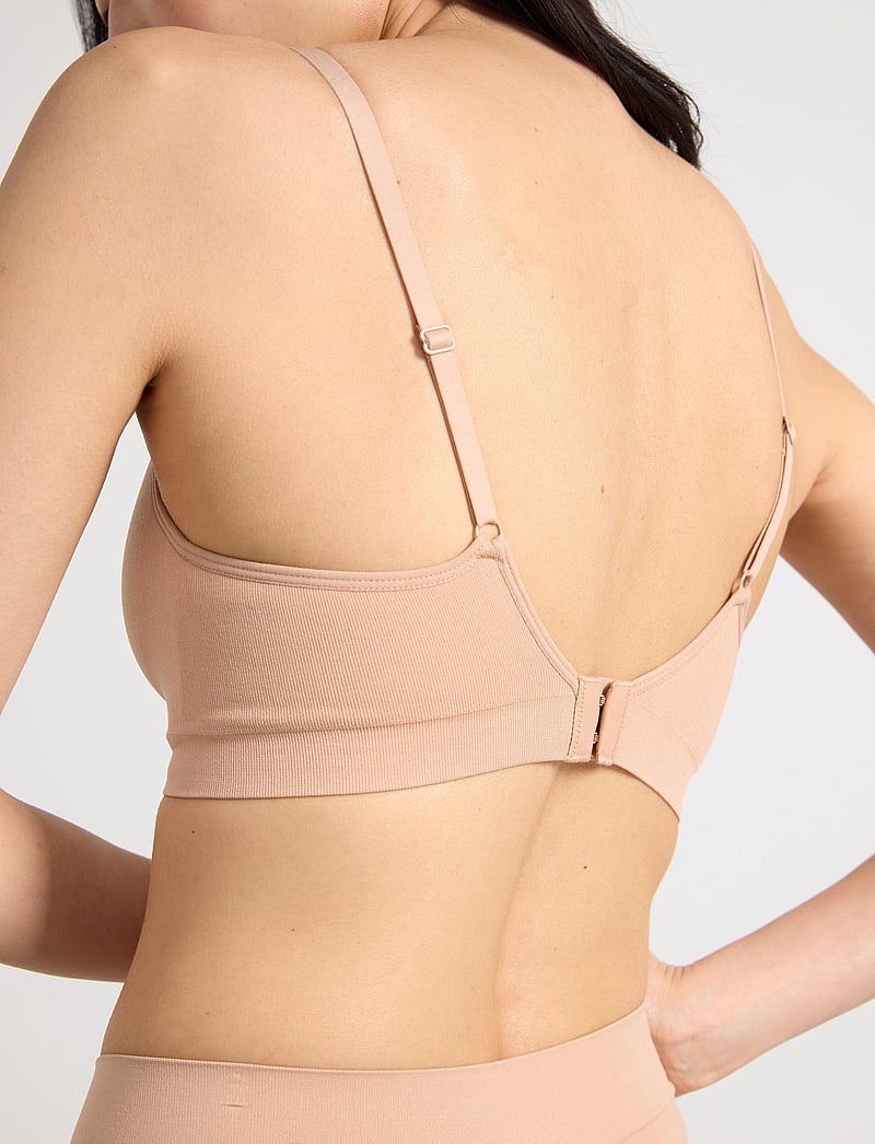 Lindex - Bra Flora seamless - bygellösa bh:ar - beige - 4