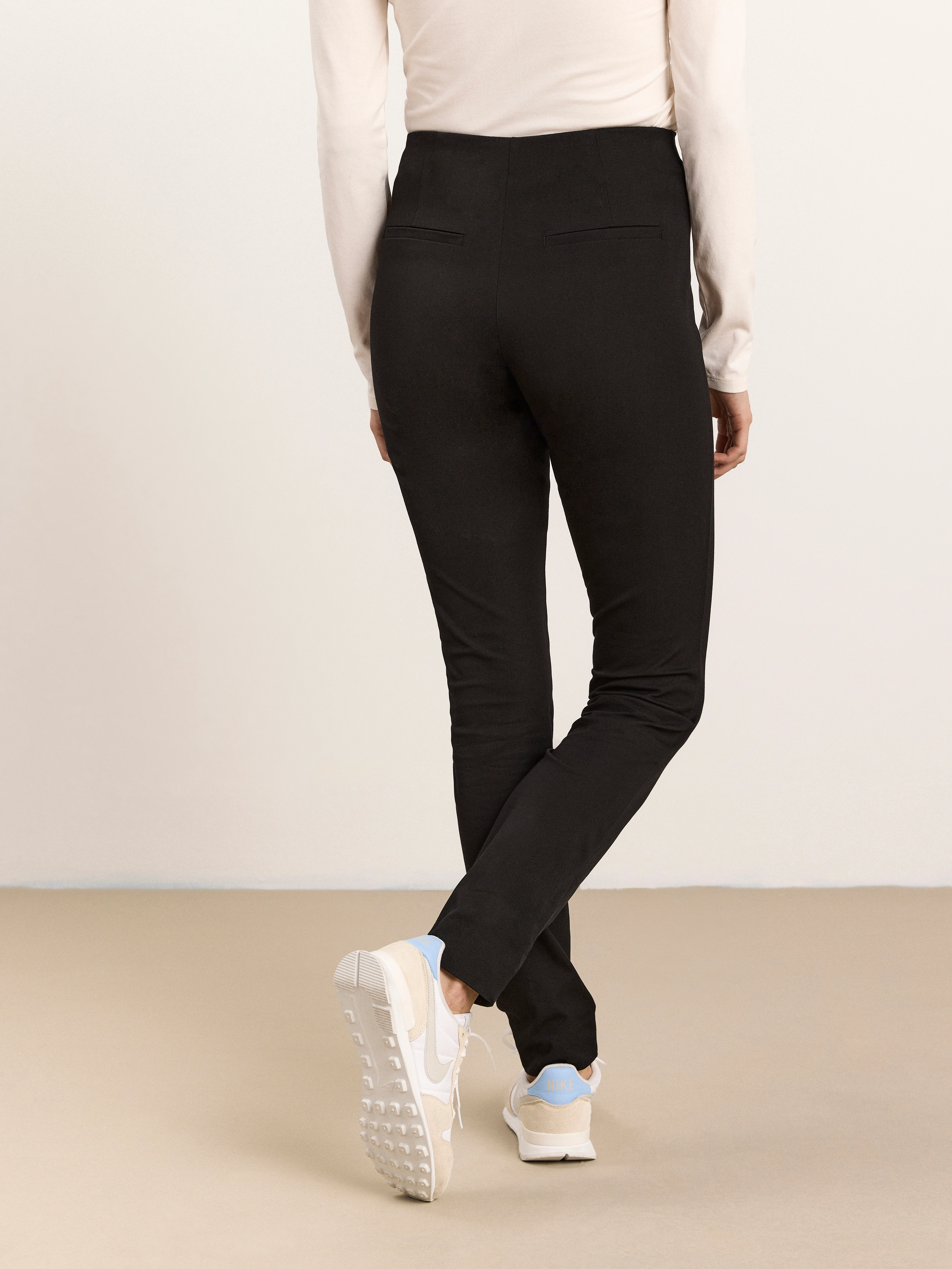 Lindex - Trousers Jonna black - slim fit spodnie - black - 5