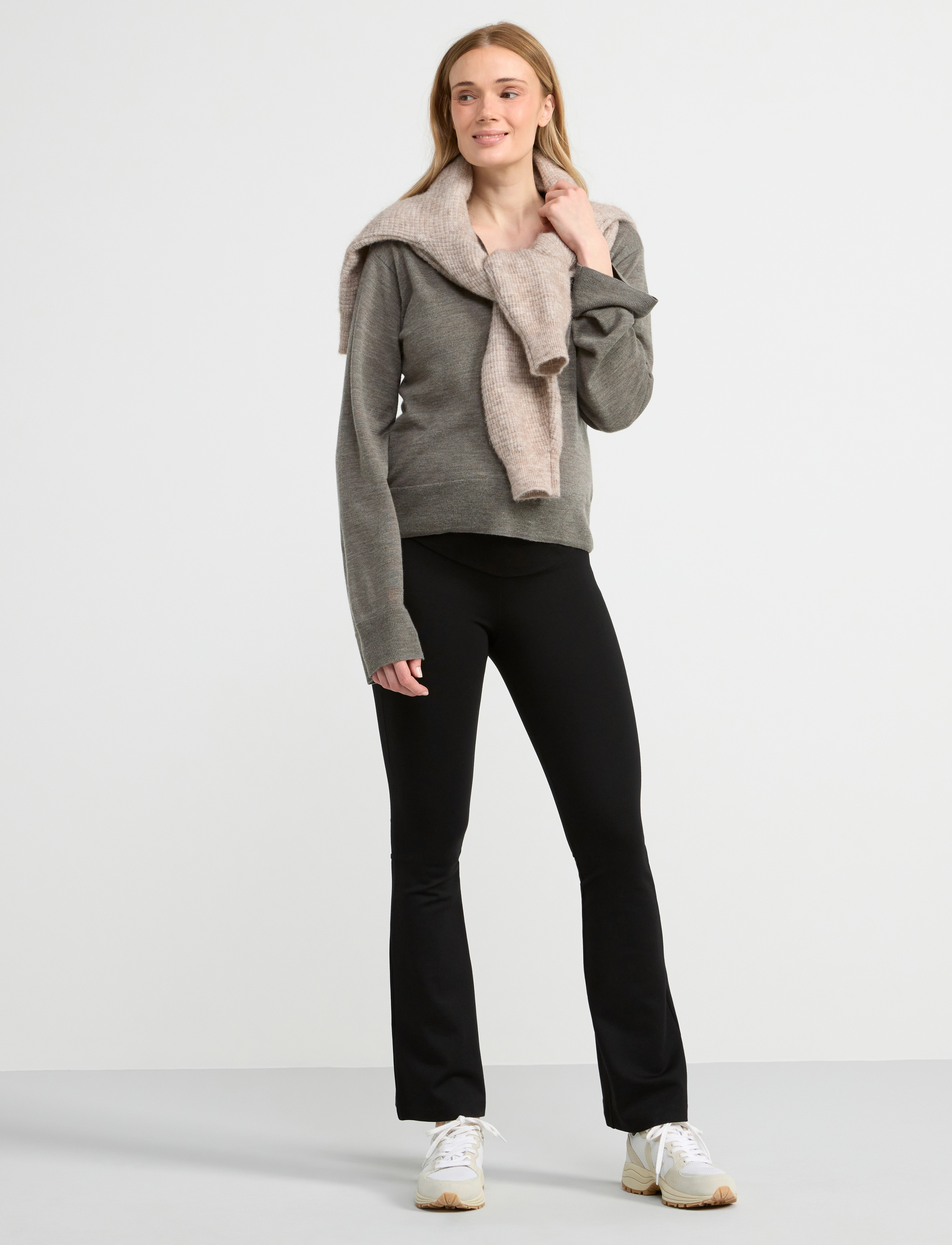 Lindex - Trouser MOM Beatrix - flares - black - 3