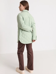 Lindex - Jacket overshirt quilted - alhaisimmat hinnat - green - 5