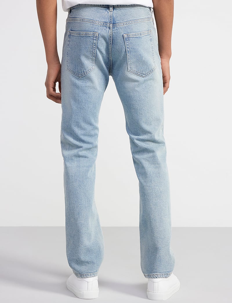 Lindex - Trousers Denim Staffan straigh - regular jeans - light denim - 5