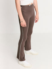 Lindex - Trousers Grace flare brown - mažiausios kainos - brown - 2