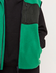 Lindex - Vest pile Uni - die niedrigsten preise - green - 5