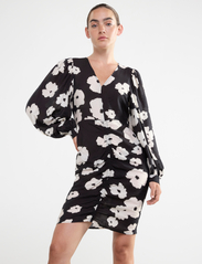 Lindex - Dress Samantha gatherings shor - ballīšu apģērbs par outlet cenām - black - 2