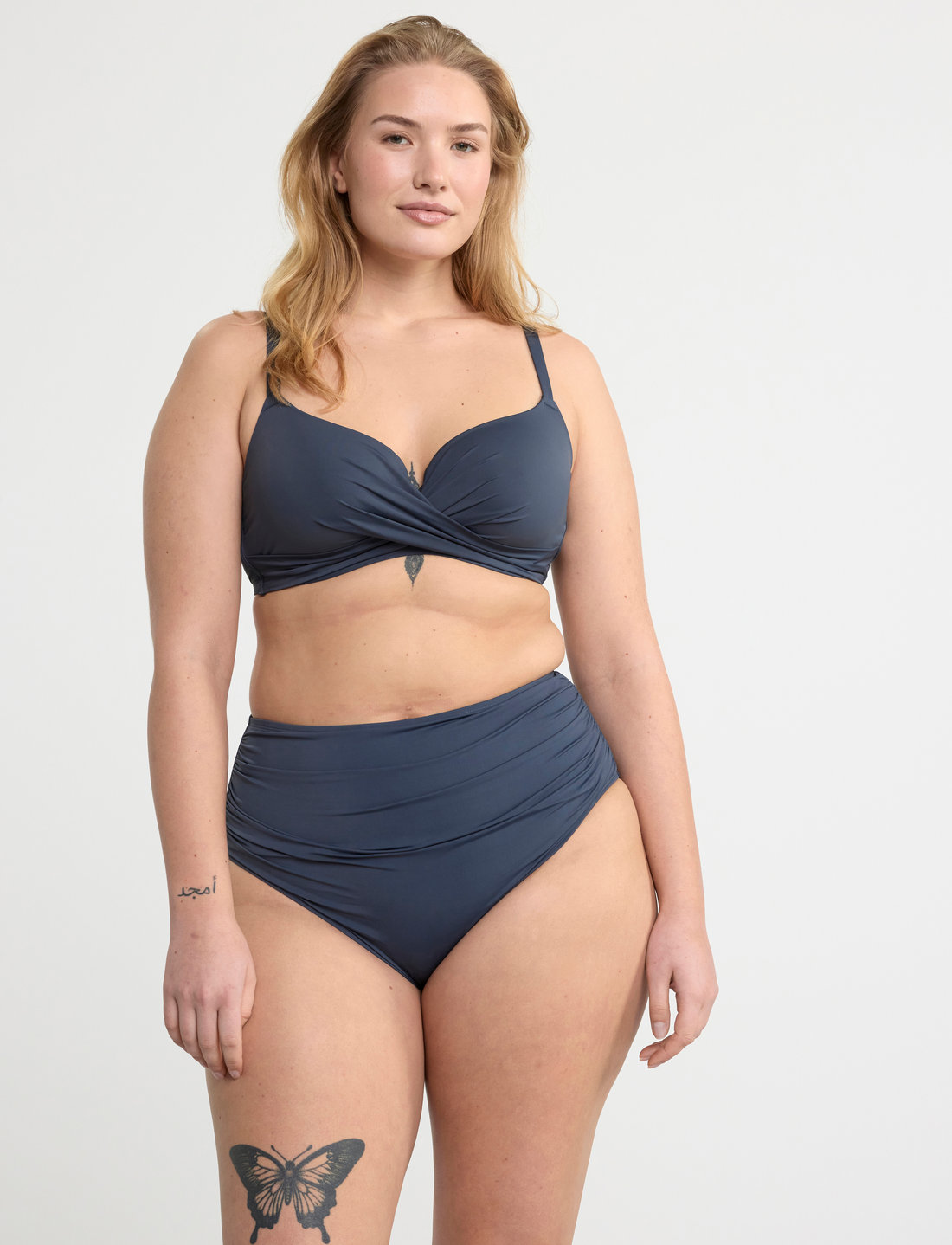 Women's plus 2025 size swim bra
