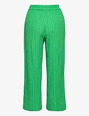 Lindex - Trouser Bella structure croppe - straight leg trousers - strong green - 2