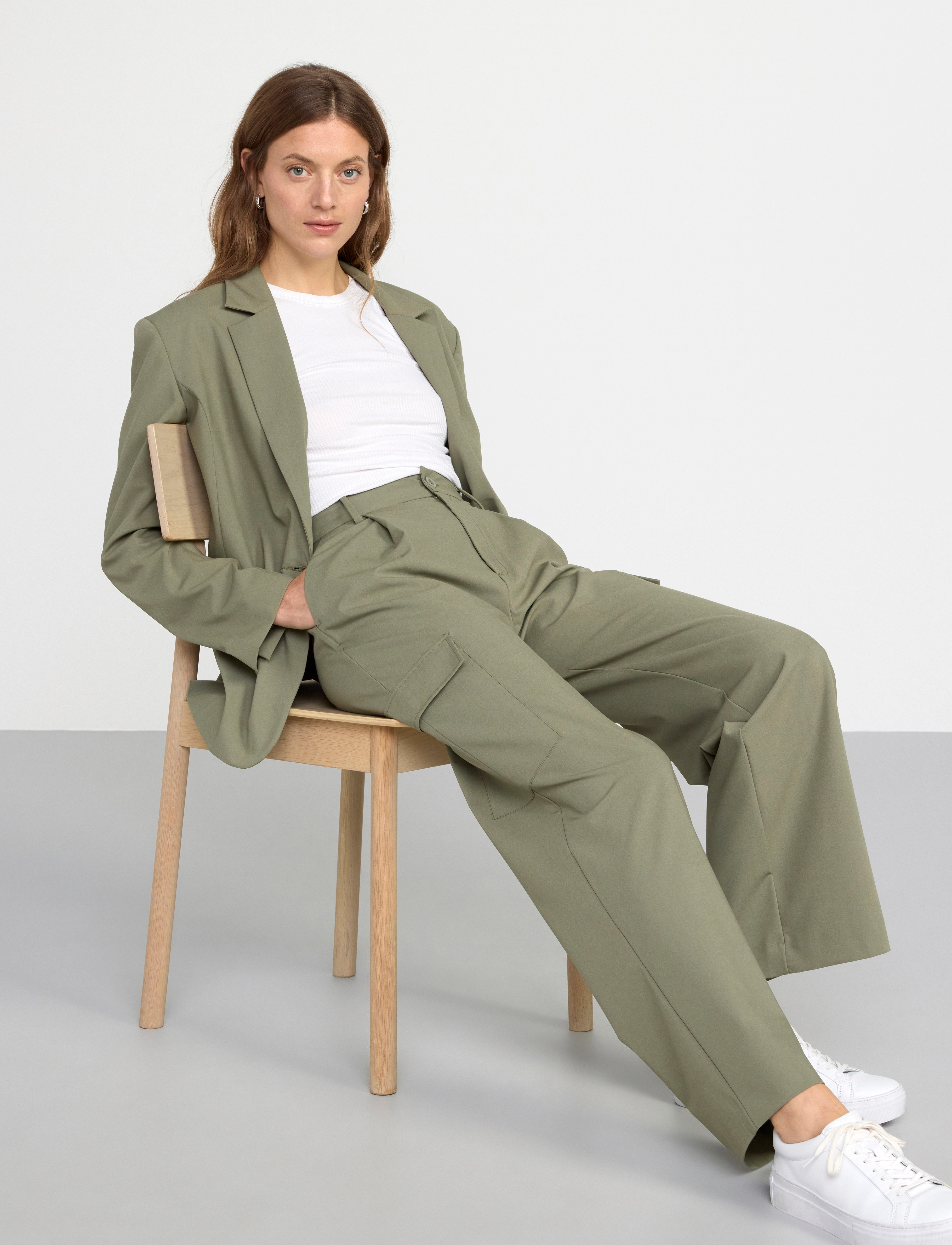 Lindex - Blazer Vilda - einreihige blazer - dark khaki - 4