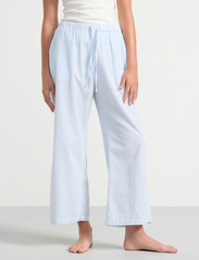 Lindex - Trousers pyjama seersucker - alhaisimmat hinnat - blue - 2