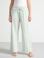 Lindex - Trousers pyjama seersucker - de laveste prisene - dusty green - 2