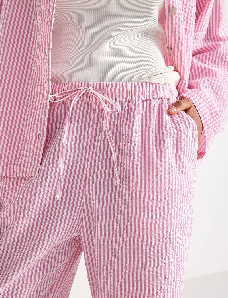 Lindex - Trousers pyjama seersucker - pyjamahose - pink - 4