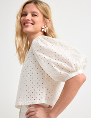 Lindex - Blouse Estrid Schiffli - long-sleeved blouses - off white - 3