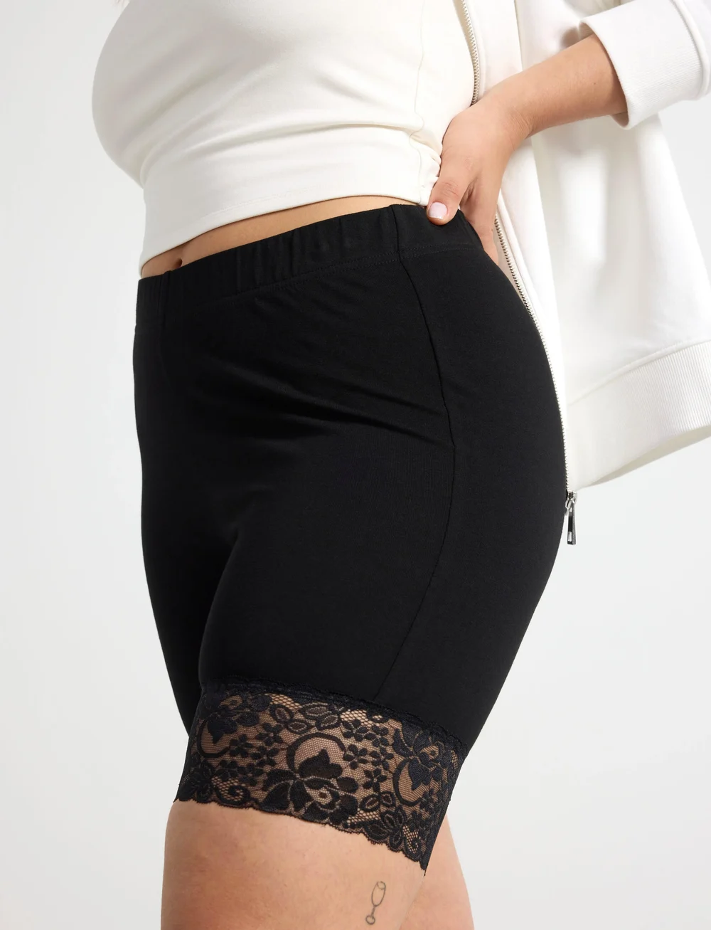Lindex - Leggings Sally lace short - cykelbyxor - black - 4