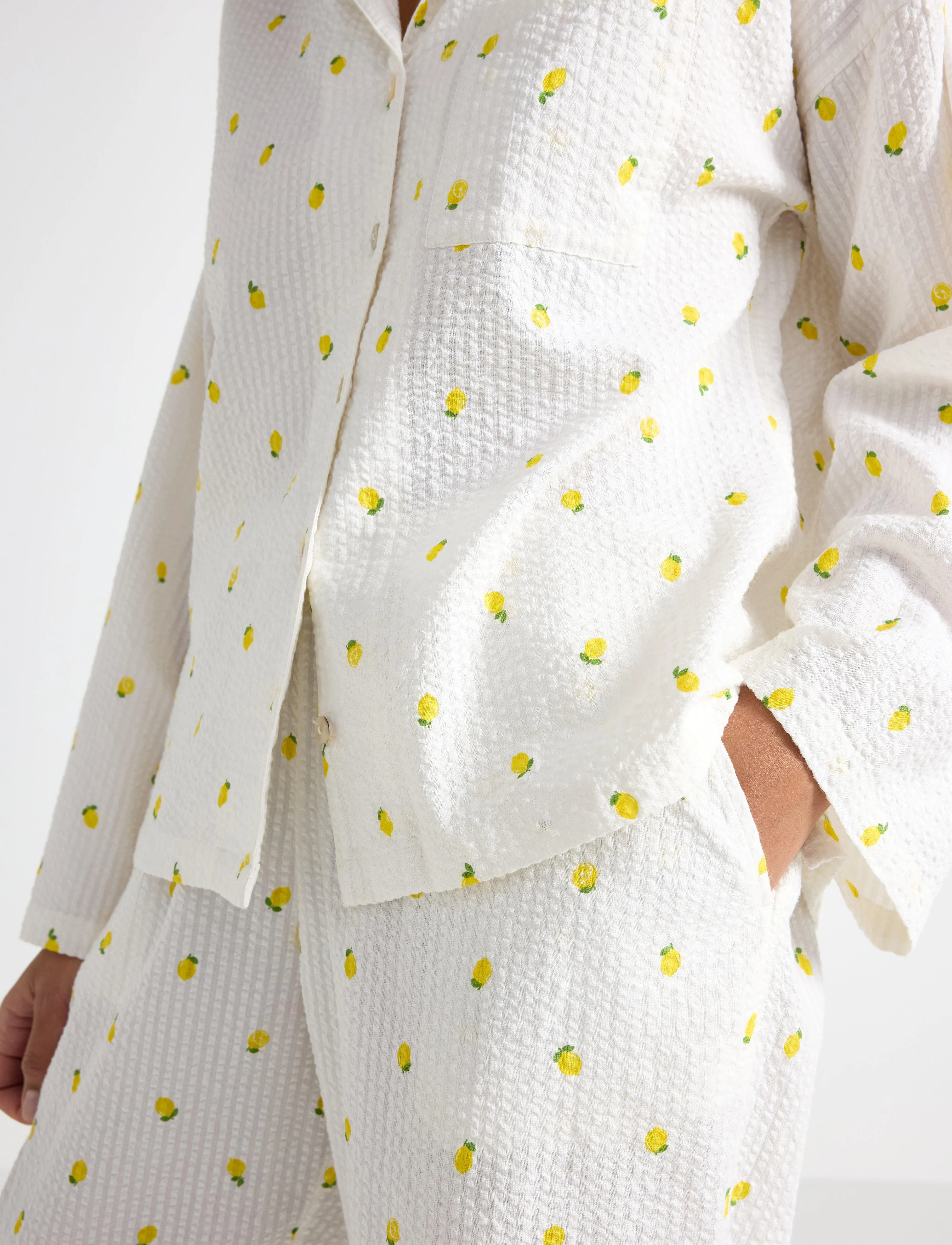 Lindex - Pyjama shirt in seersucker - tops - yellow - 4