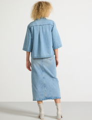 Lindex - Skirt Tuva long blue - vidutinio ilgio sijonai - light denim - 7