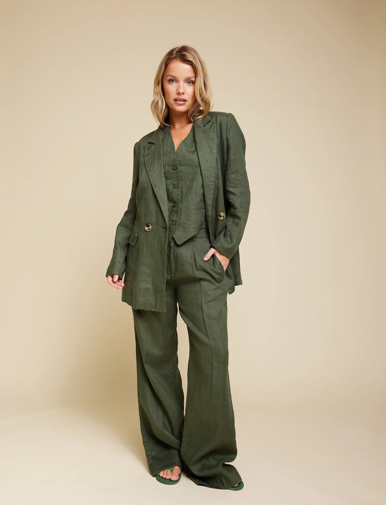 Line of Oslo - Moon linen - linen trousers - army - 1