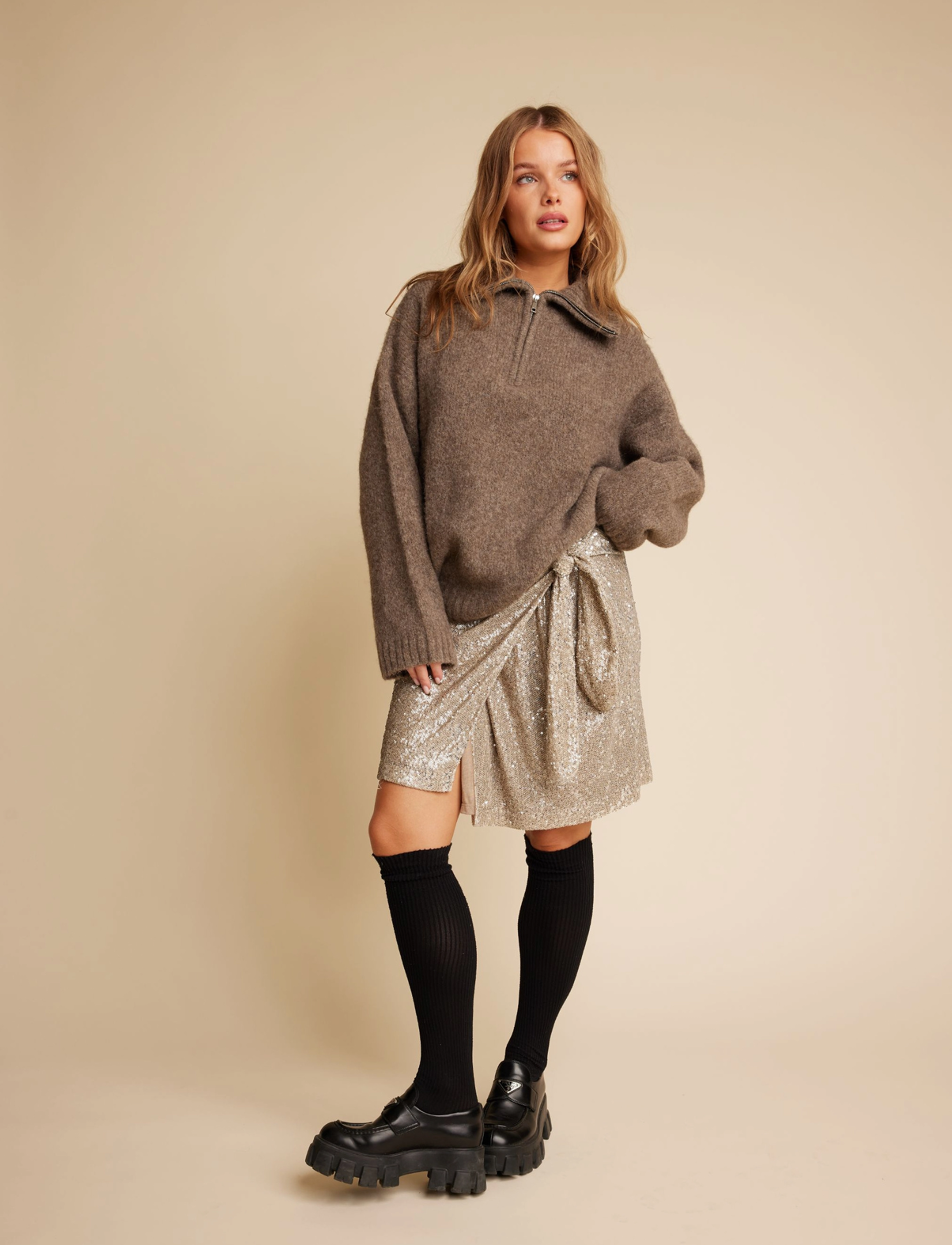 Line of Oslo - Maren Sequins - korte nederdele - gold - 3