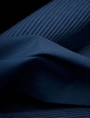 LINUM - ROBERT NAPKIN 4-PACK - linen- & cotton napkins - indigo blue - 2