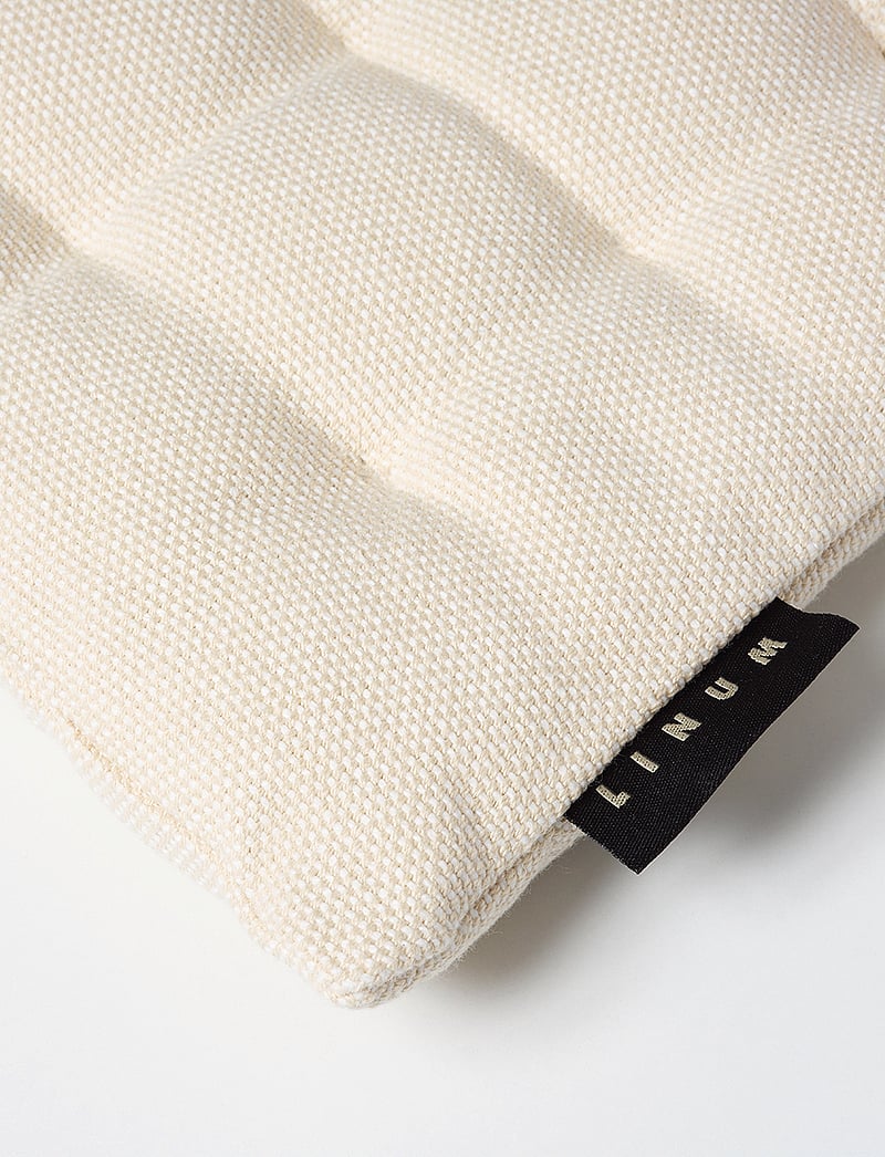 LINUM - PEPPER Seat cushion - tooli padi - creamy beige - 0