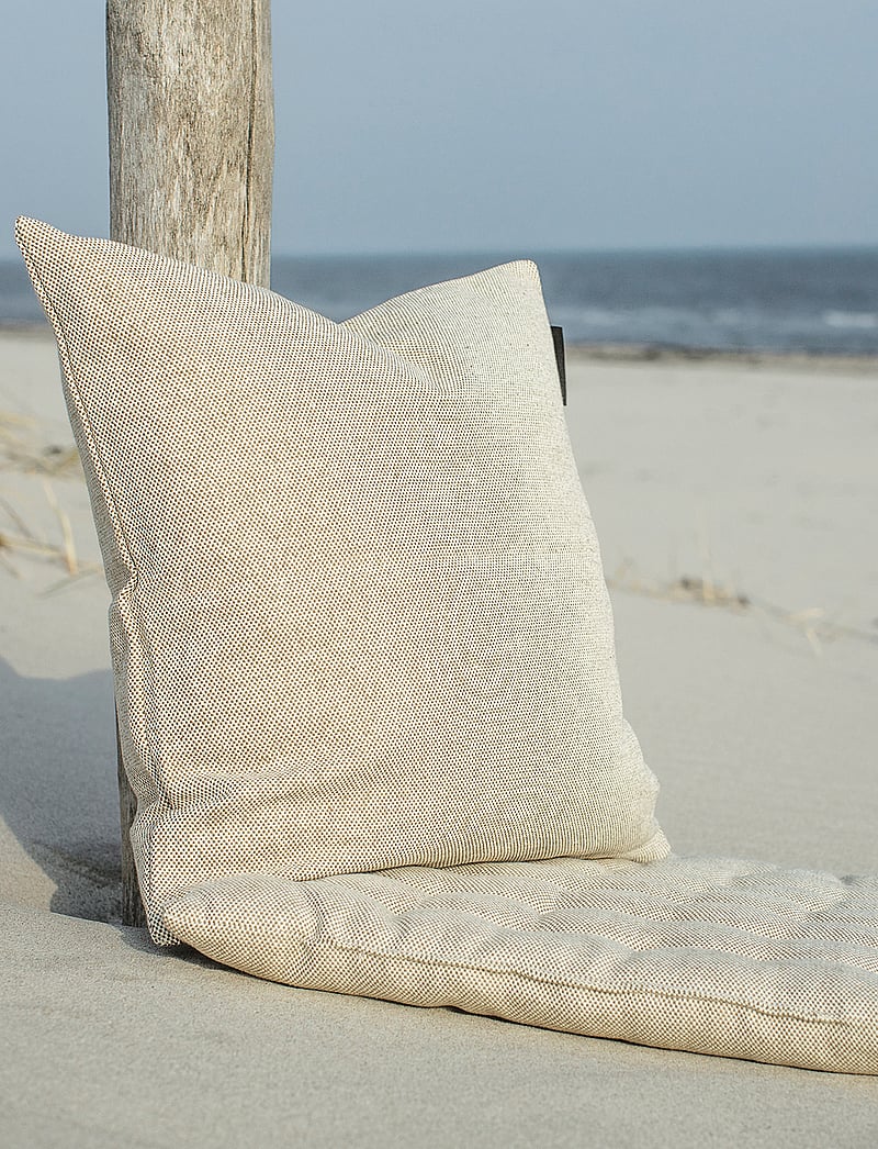 LINUM - PEPPER CUSHION COVER - køb efter pris - dark olive green - 2