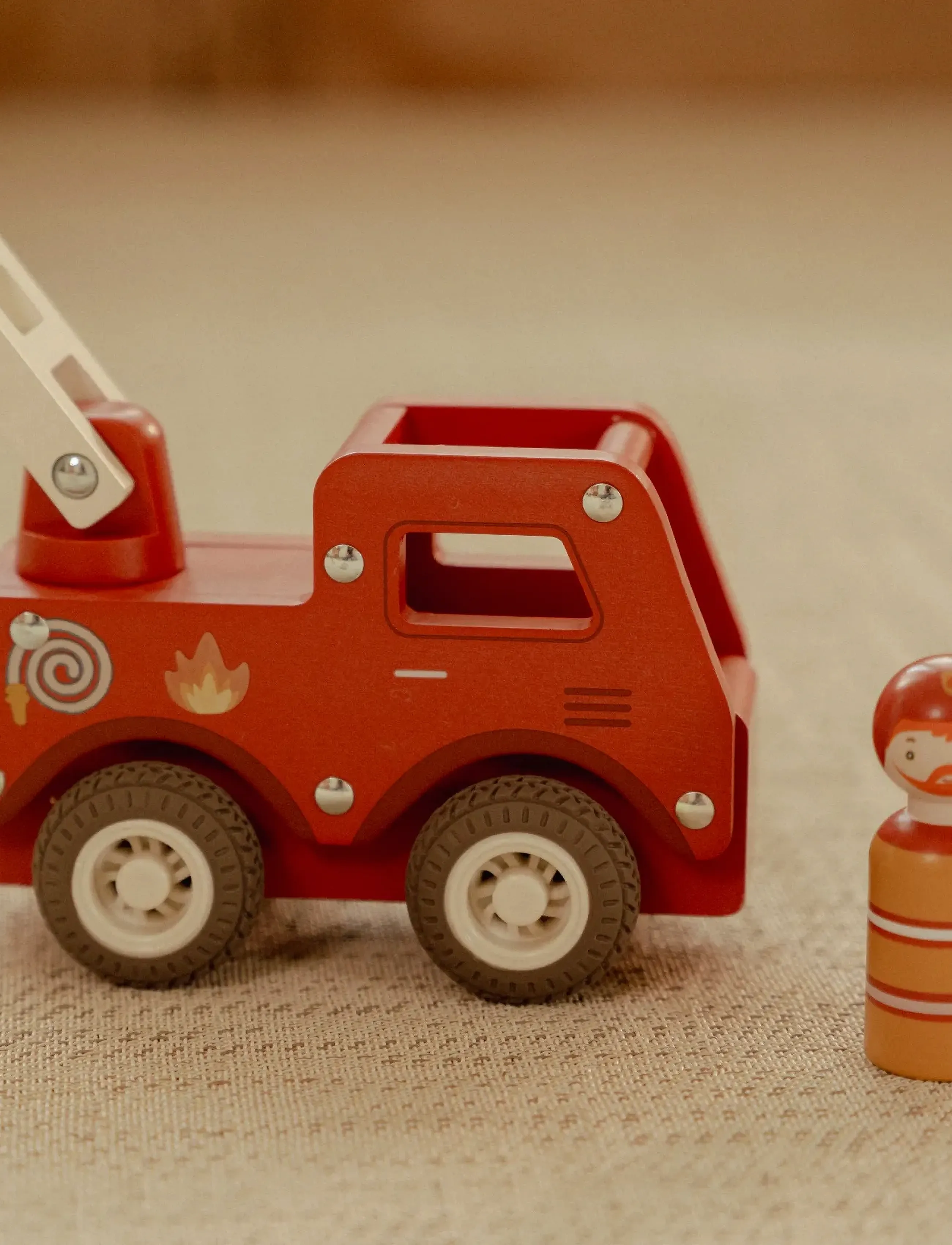 Little Dutch - Firetruck W/1 Pegdoll Fsc, Børn, Fire Trucks, Rød, Str: ONE SIZE