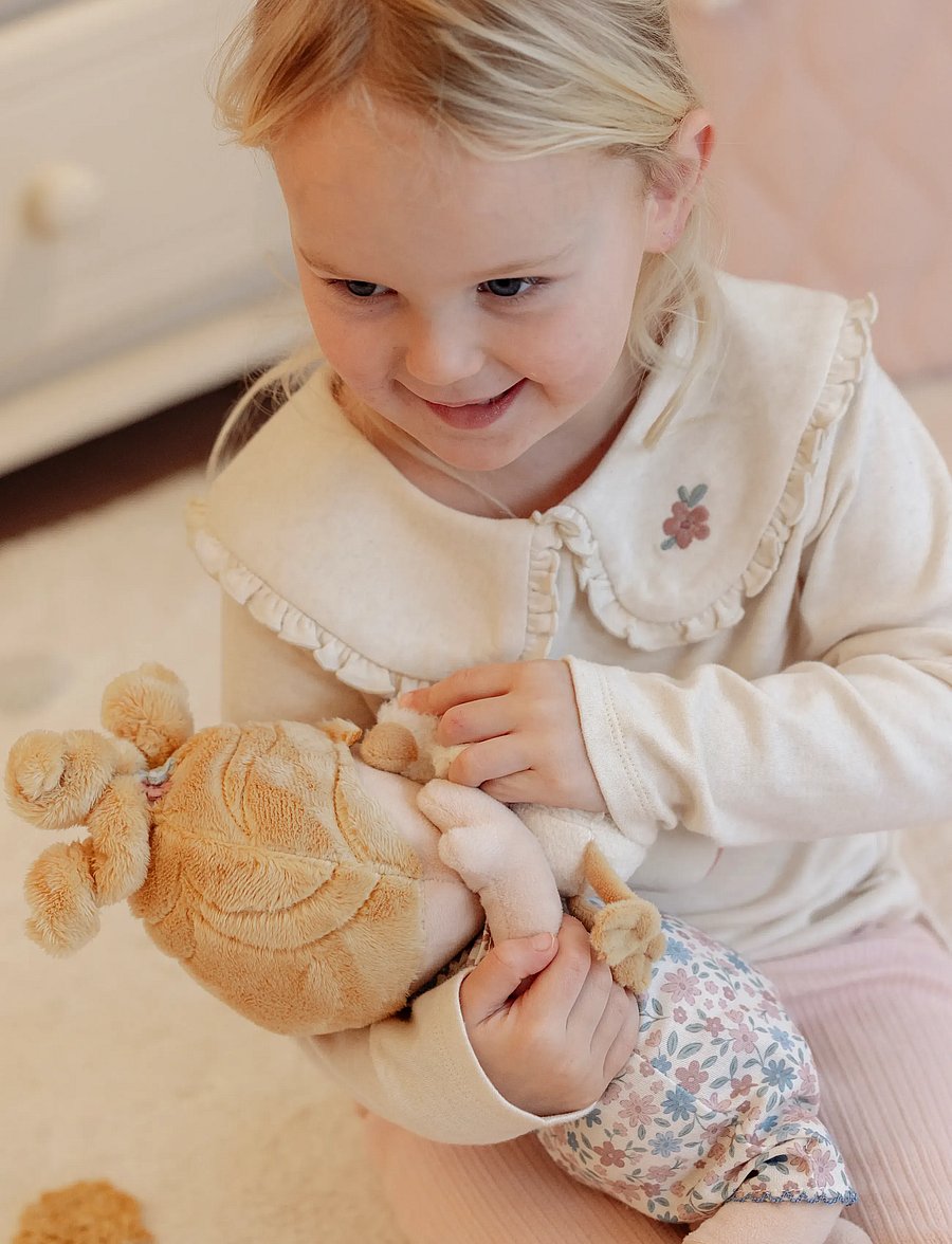 Little Dutch - Cuddle Doll Baby Julia 40cm - dockor - yellow, pink, white - 0