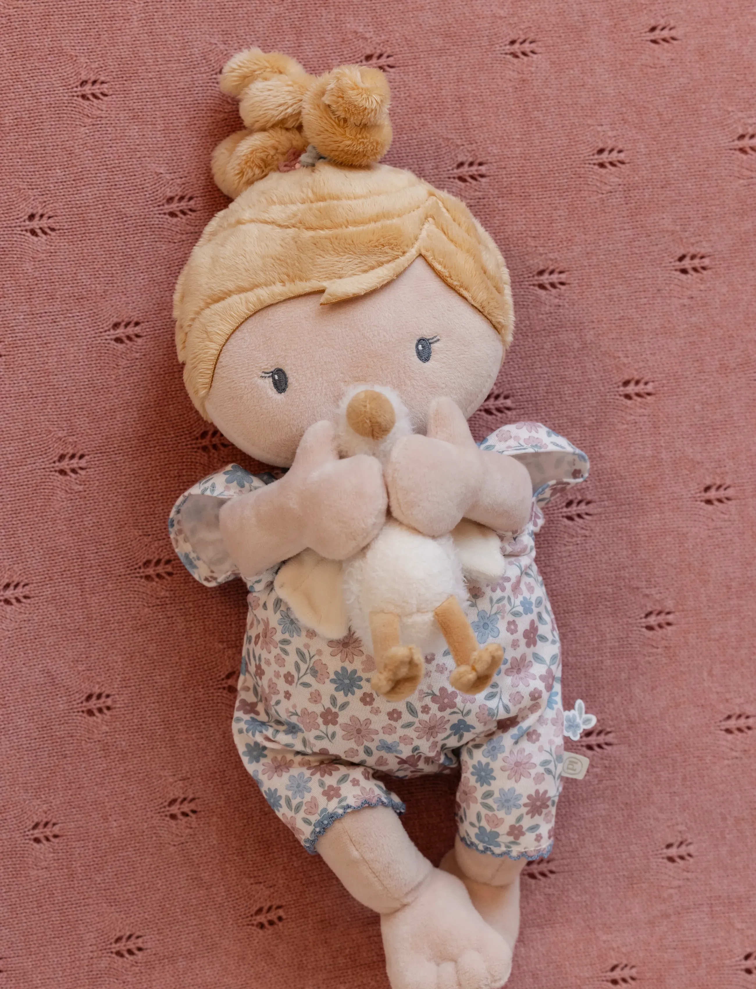Little Dutch - Cuddle Doll Baby Julia 40cm - dukker - yellow, pink, white - 5