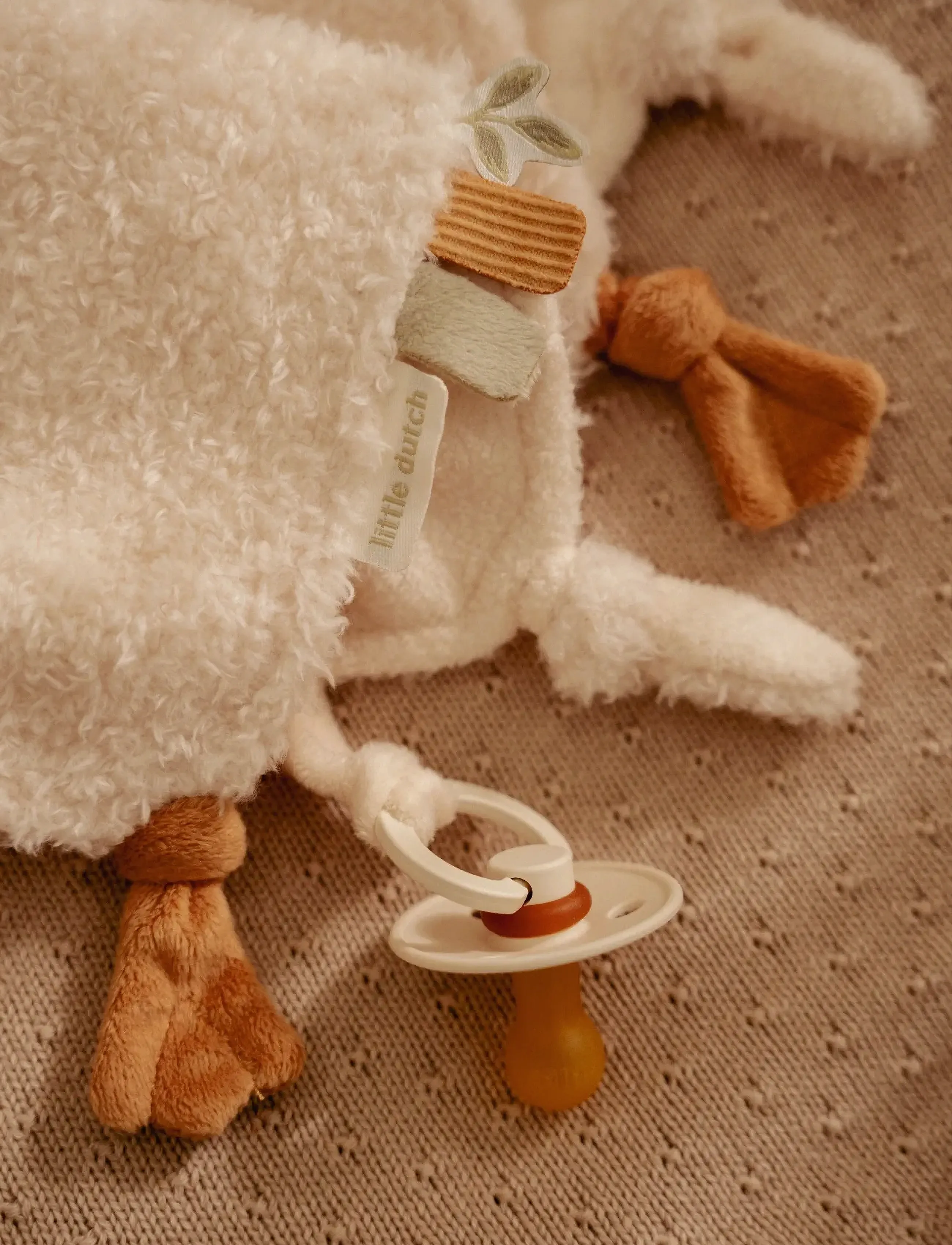 Little Dutch - Little Dutch - Cuddle cloth Baby Goose GRS Newborn - nusseklude - white - 2