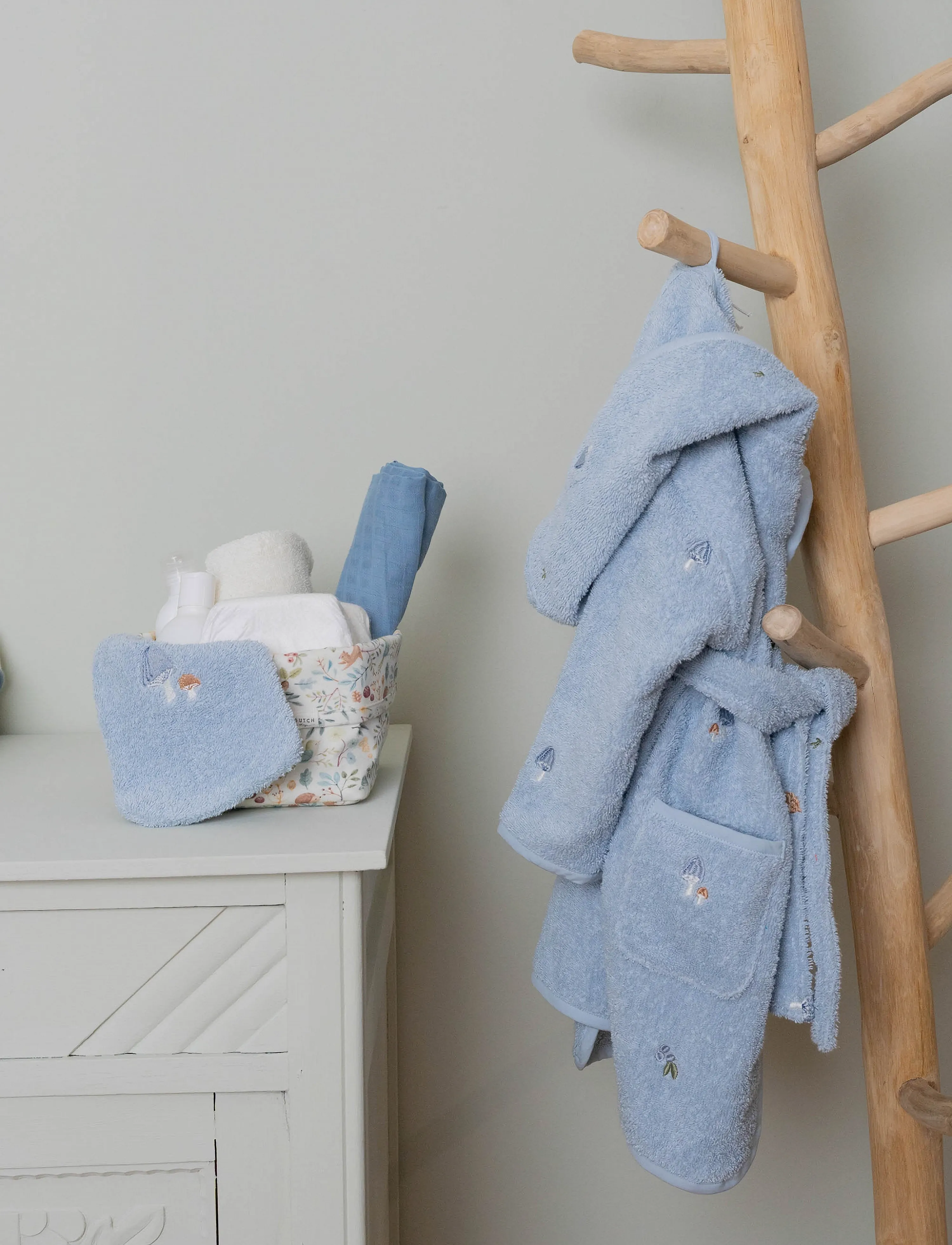 Little Dutch - Little Dutch - Badekåbe broderet Denim Blue – 86/92 - badekåber - blue - 5